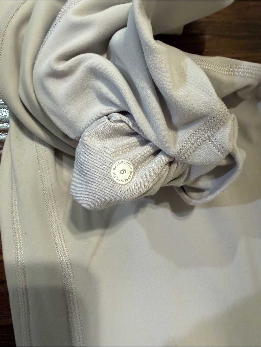 Women’s Lululemon Double Lined Leggings - Picture 5 of 6